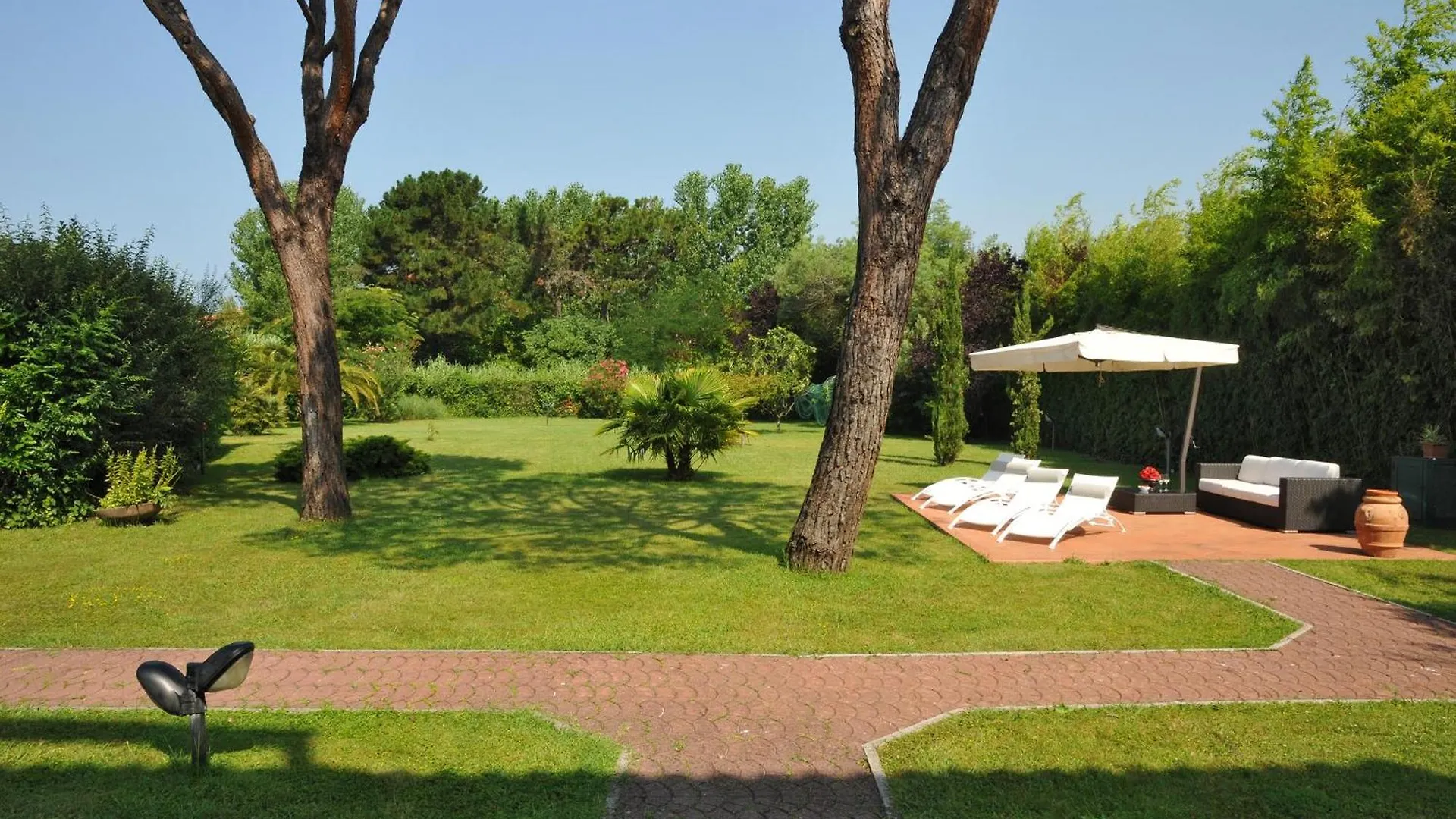 Villa Torre 9P Ac 2 Pools 300 M From The Sea Marina di Massa 0*,  Italia